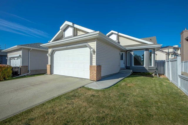 215 Hidden Vale Place Nw, Calgary