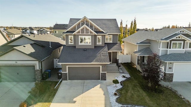 21 Caribou Crescent, Red Deer