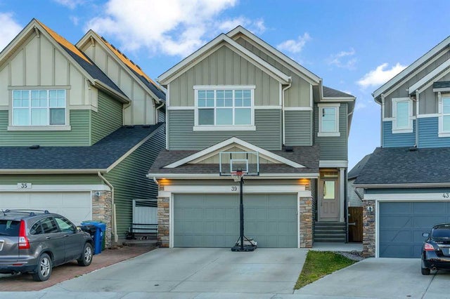 39 Savanna Way Ne, Calgary
