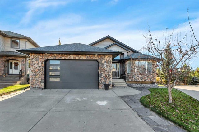 128 Isbister Close, Red Deer