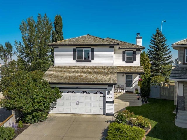 177 Douglas Glen Manor Se, Calgary