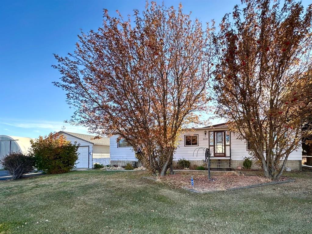 4601, 50 Ave Avenue, Daysland