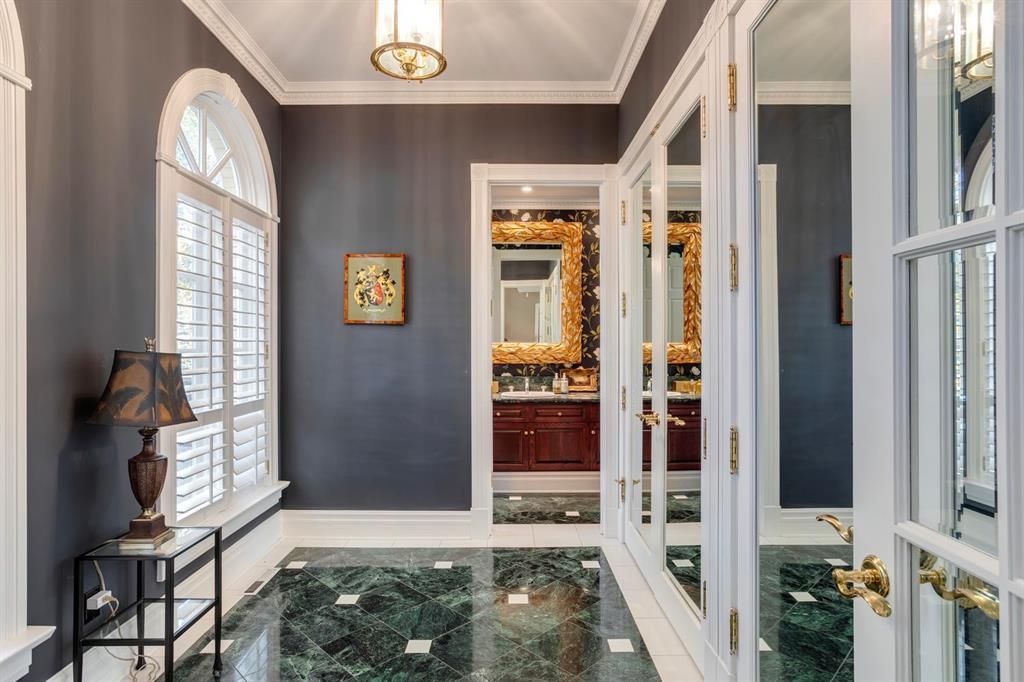 126 Eagle Ridge Drive Sw Calgary Alberta T2V 2V4 Eagle Ridge Home For Sale