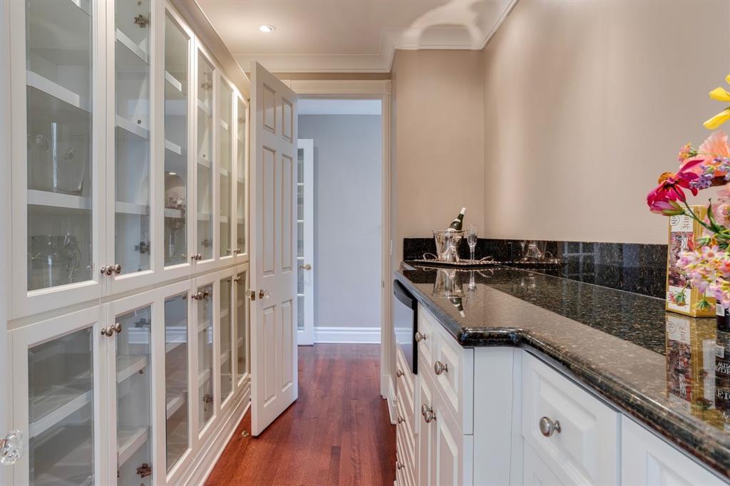 126 Eagle Ridge Drive Sw Calgary Alberta T2V 2V4 Eagle Ridge Home For Sale