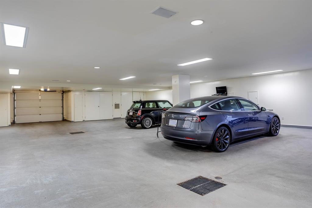 126 Eagle Ridge Drive Sw Calgary Alberta T2V 2V4 Eagle Ridge Home For Sale