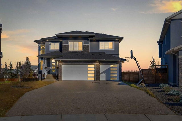 111 Kinniburgh Crescent, Chestermere