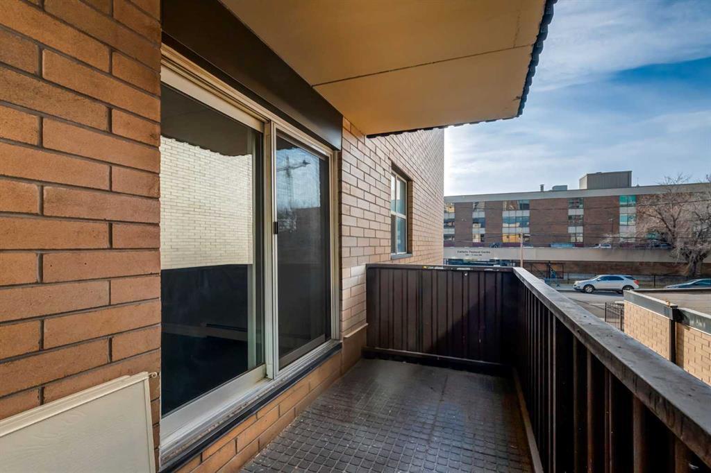 205, 120 15 Avenue Southwest, Calgary – Residential Apartment Listing Photo 4