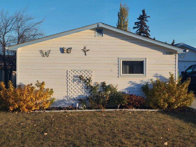 5109 44 Avenue, Spirit River