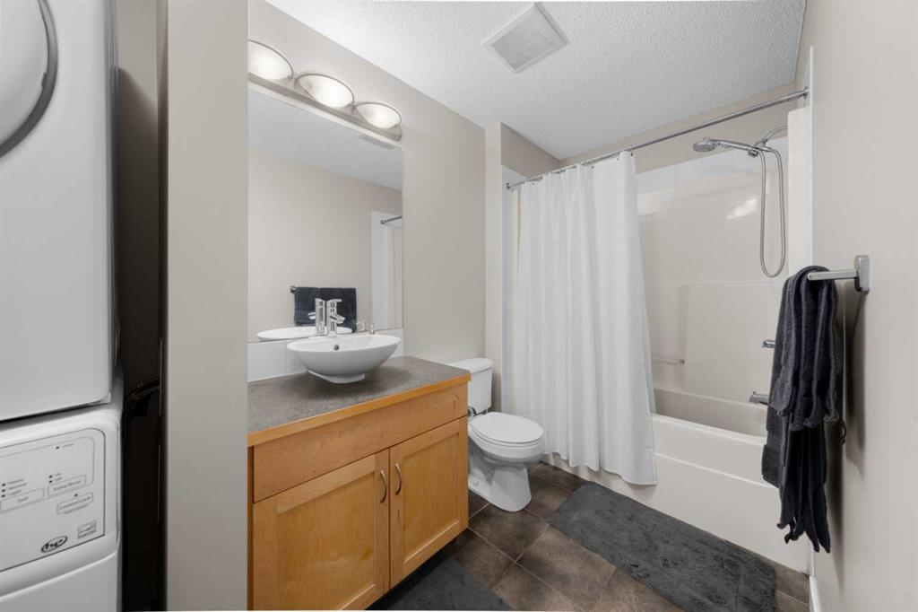 1111, 211 Aspen Stone Boulevard Southwest, Calgary – Residential Apartment Listing Photo 10