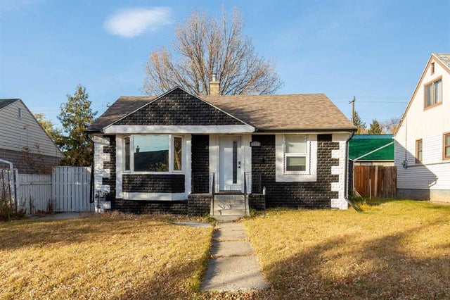 1821 5a Avenue N, Lethbridge