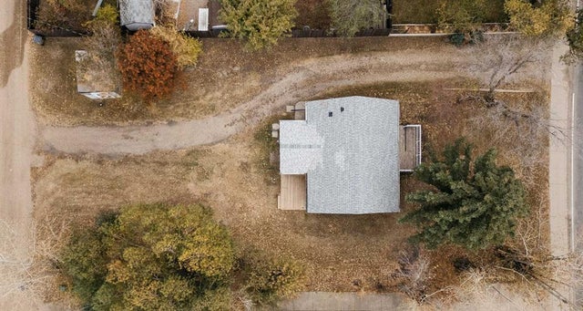 5910 50 Avenue, Stettler
