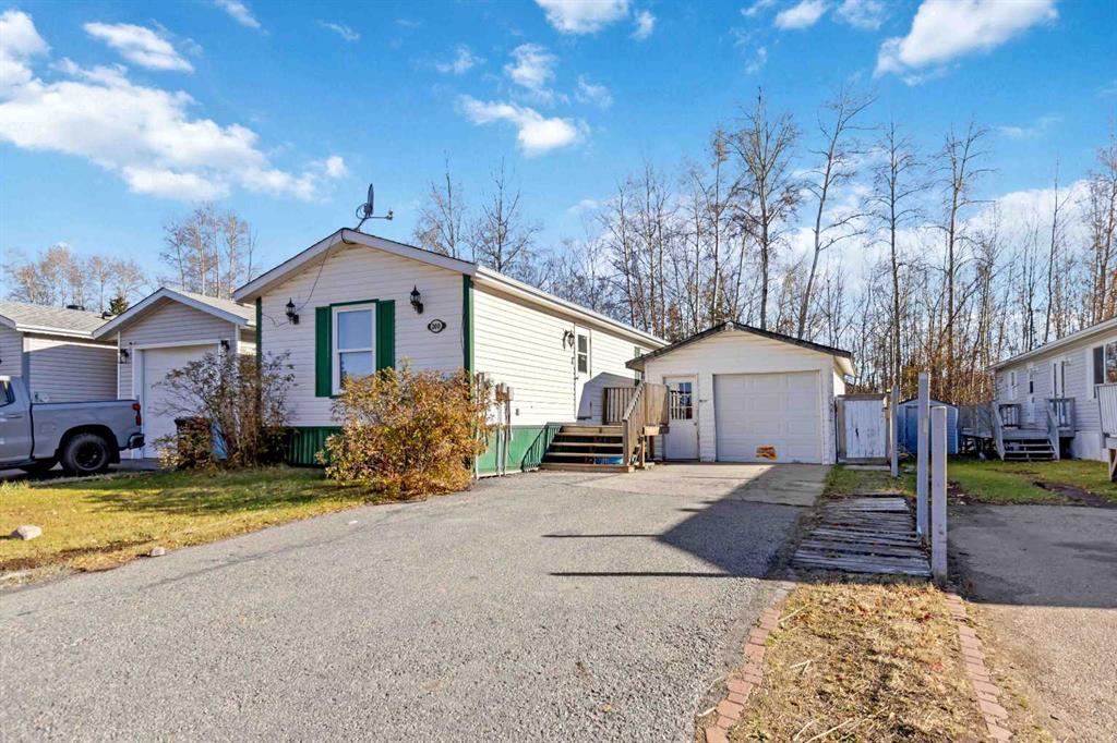 200 Harpe Way, Fort McMurray