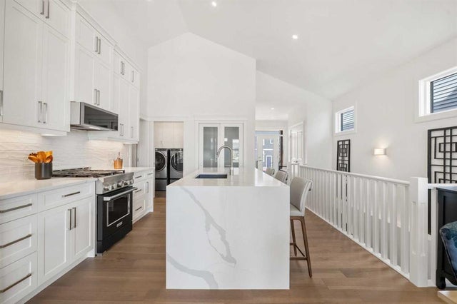 218 Mitchell Heath Nw, Calgary