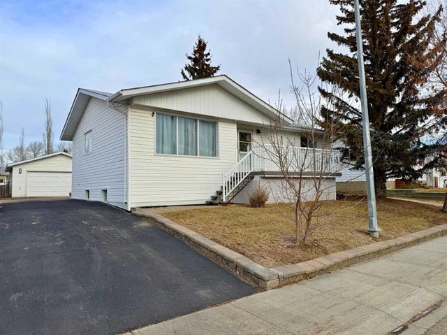 9322 72 Avenue, Grande Prairie