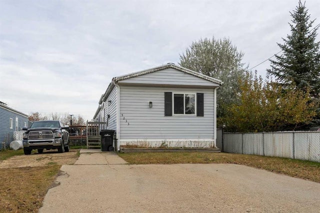5233 47 Street, Camrose