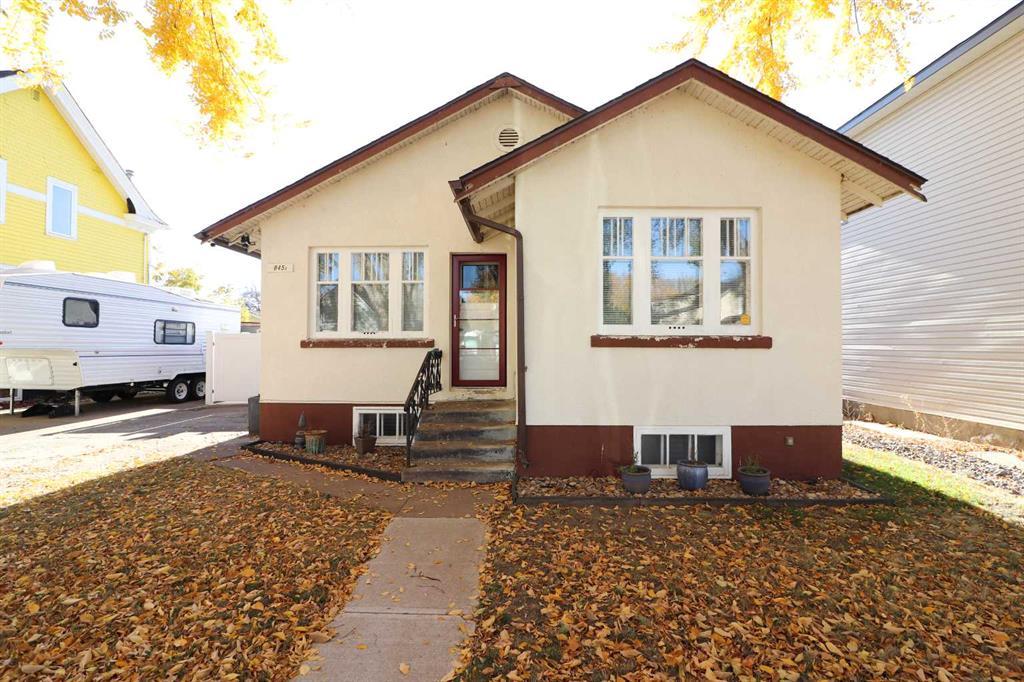 845a 5 Street Se, Medicine Hat