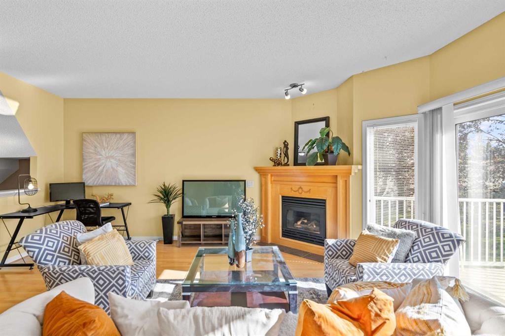 147 Hampstead Green Nw, Calgary