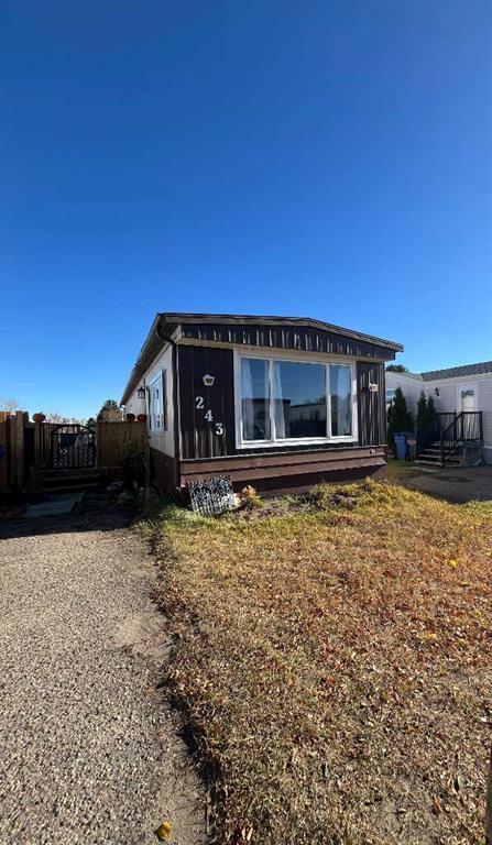 243 Fleet Street Sw, Medicine Hat