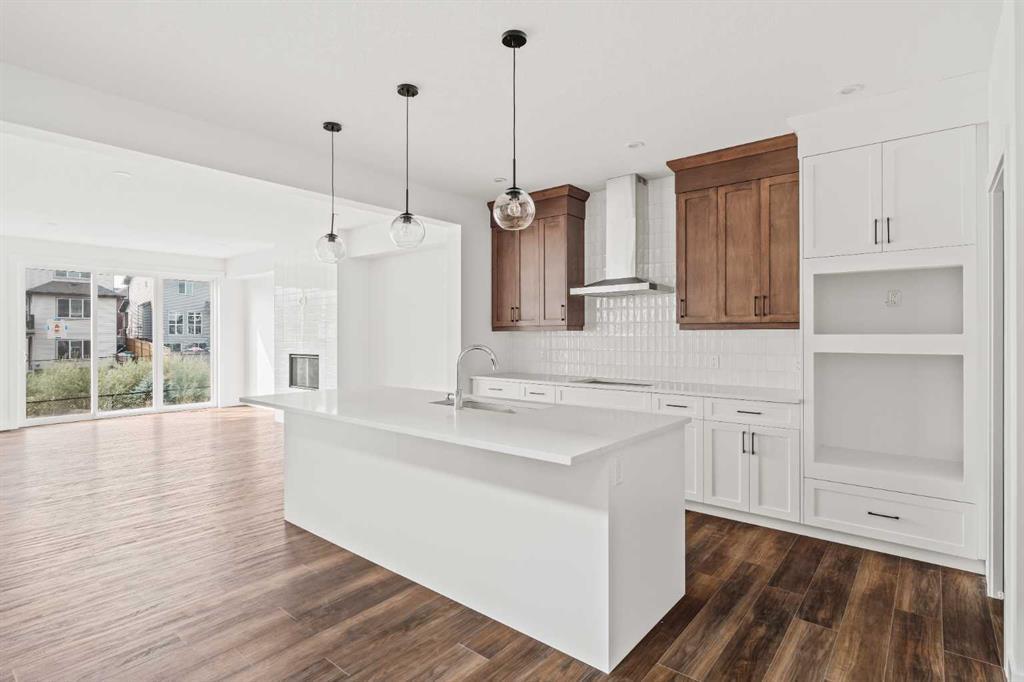 275 Silver Spruce Grove Sw, Calgary