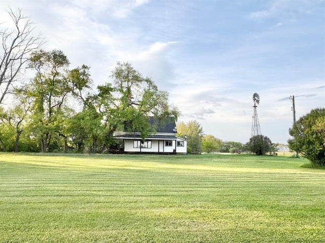 37427 Range Road 19-2, Rural Stettler No. 6, County of