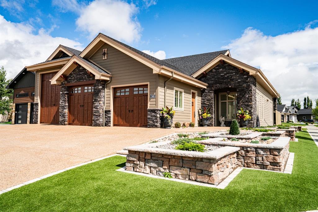 2903 61 Streetclose, Camrose