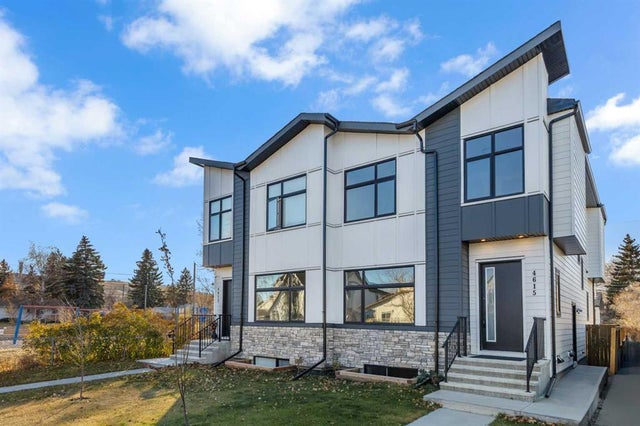 4615 82 Street Nw, Calgary