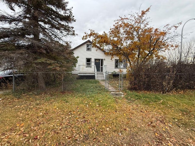 9323 102 Avenue, Grande Prairie