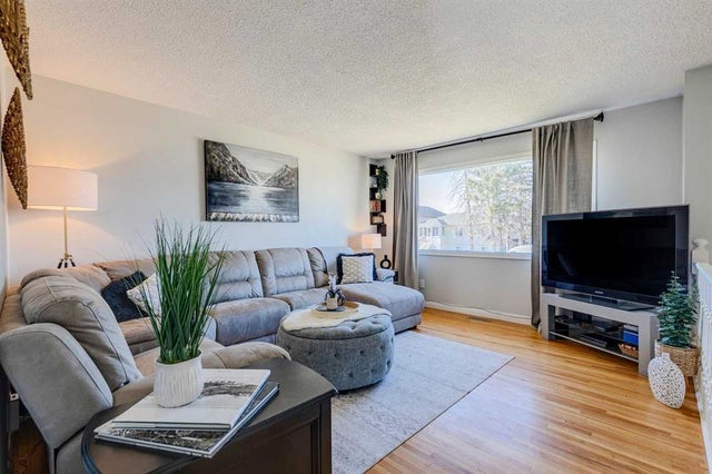 7630 22a Street Se, Calgary