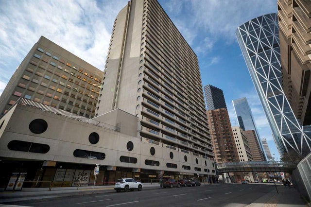 2510, 221 6 Avenue Se, Calgary