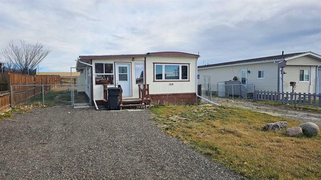 936 Main Street Nw, Milk River