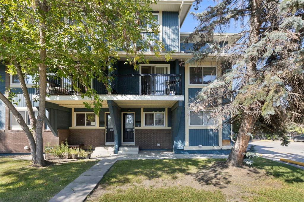 209, 2200 Woodview Drive Sw, Calgary