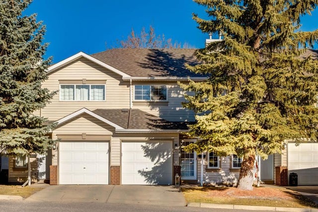 12 Millrise Green Sw, Calgary