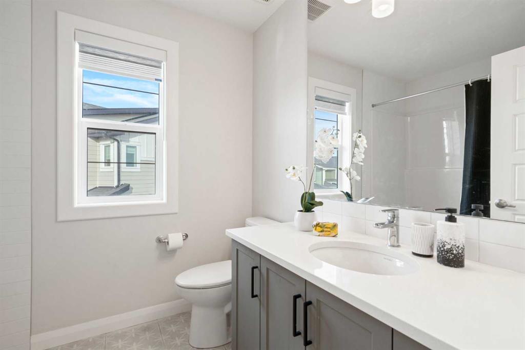 139 Creekstone Way Southwest, Calgary – Residential Detached Listing Photo 44