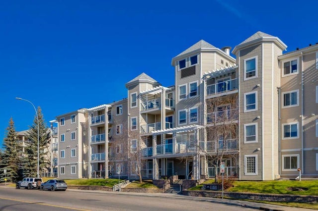 110, 270 Shawville Way Se, Calgary