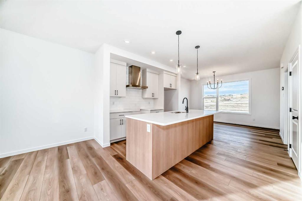 406 Heartland Way, Cochrane – Residential Detached Listing Photo 3