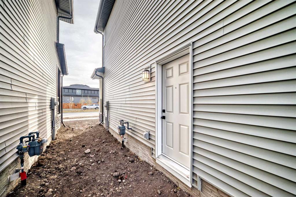 406 Heartland Way, Cochrane – Residential Detached Listing Photo 47