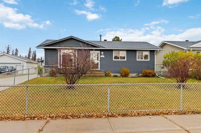 114 Robichaud Street, Fort McMurray