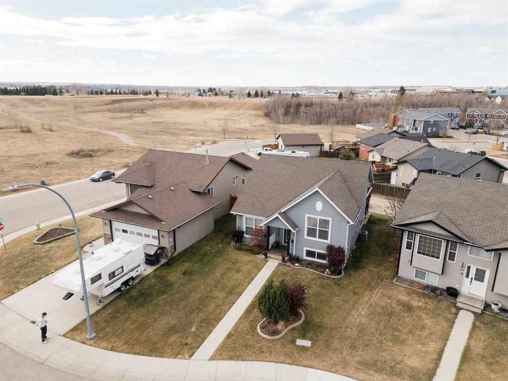 6 Rolling Hills Bay, Blackfalds