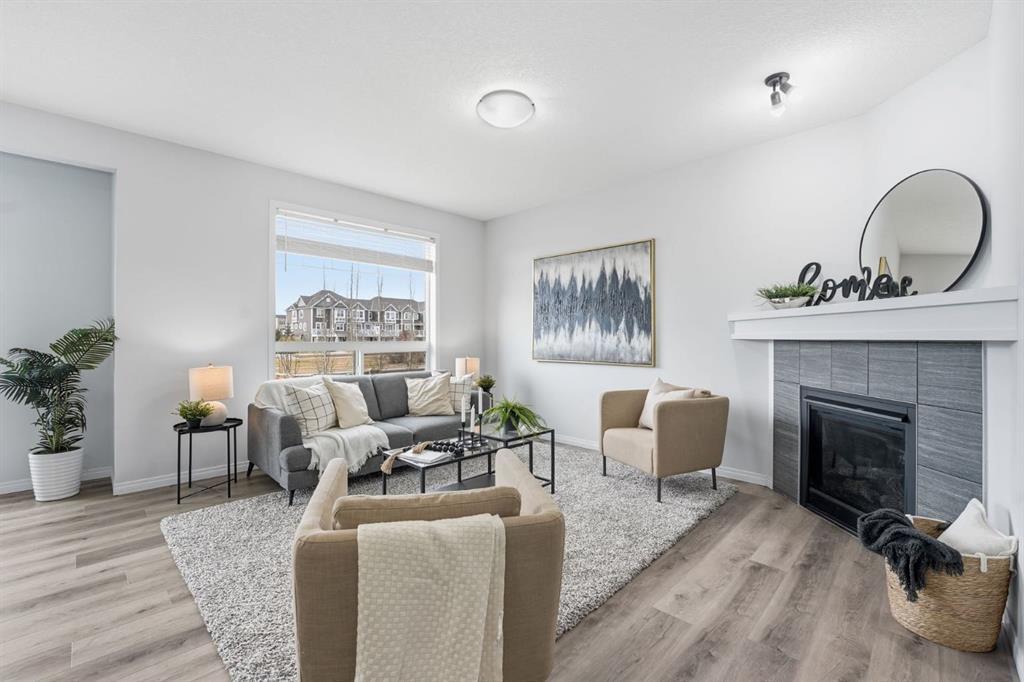 1096 Hillcrest Lane Sw, Airdrie