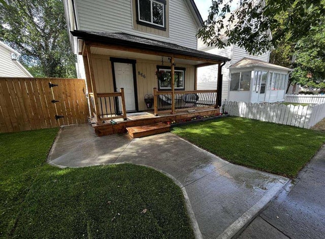 866 Balmoral Street Se, Medicine Hat