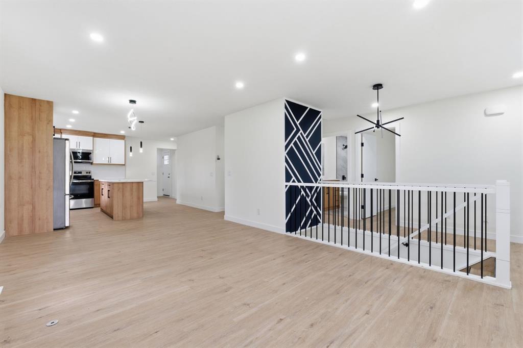 5 Del Monica Bay Northeast, Calgary – Residential Detached Listing Photo 4