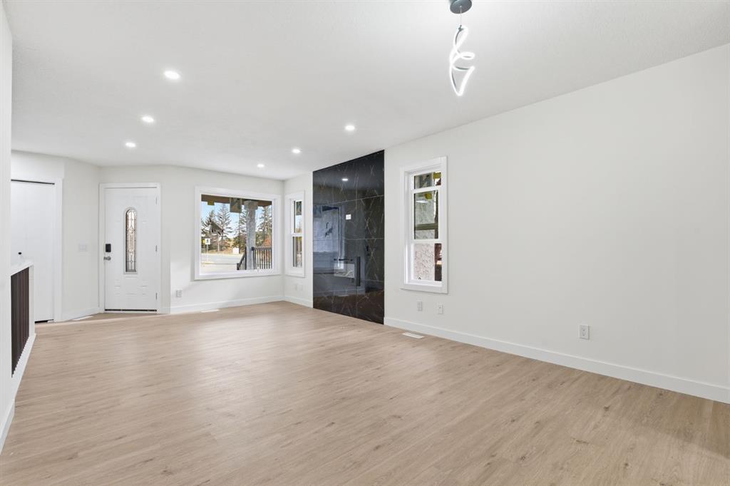 5 Del Monica Bay Northeast, Calgary – Residential Detached Listing Photo 7