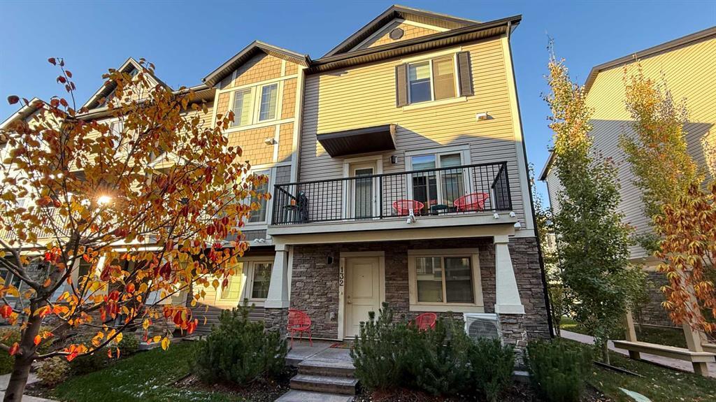 132 Legacy Point Se, Calgary