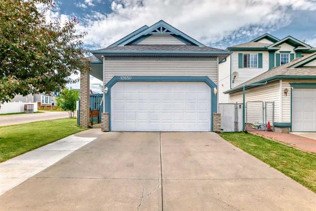 12650 Coventry Hills Way Ne, Calgary