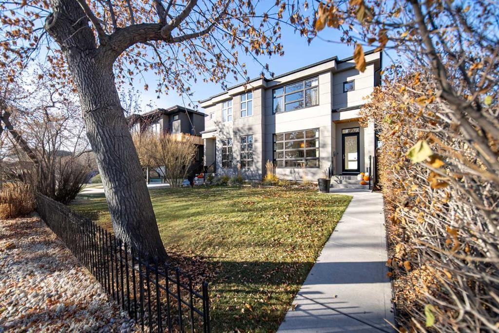 3731 43 Street Sw, Calgary