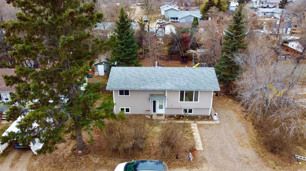 127 3rd Street E, St. Walburg