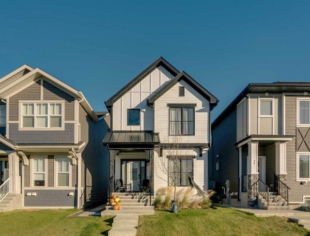 78 Mallard Heath Se, Calgary