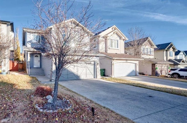 54 New Brighton Manor Se, Calgary