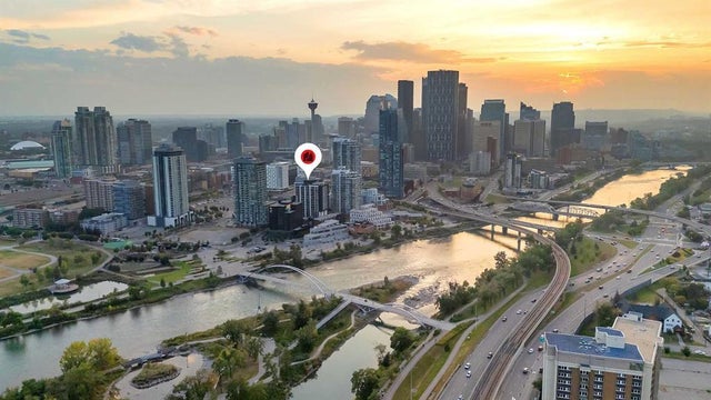 1503, 550 Riverfront Avenue Se, Calgary