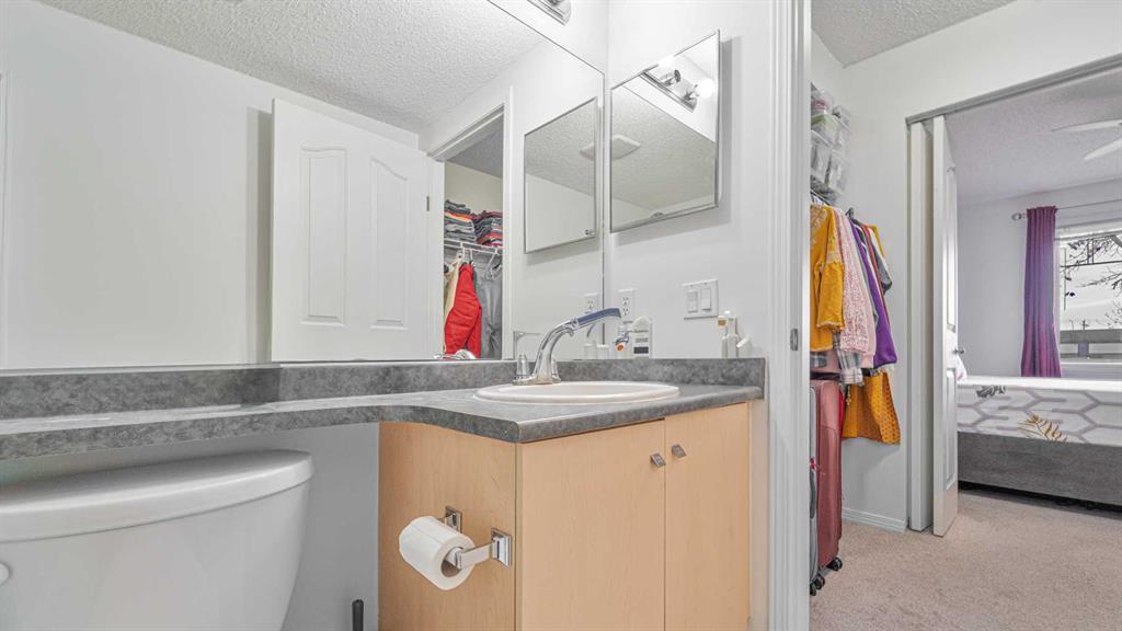 105, 17 Country Village Bay Northeast, Calgary – Residential Apartment Listing Photo 18